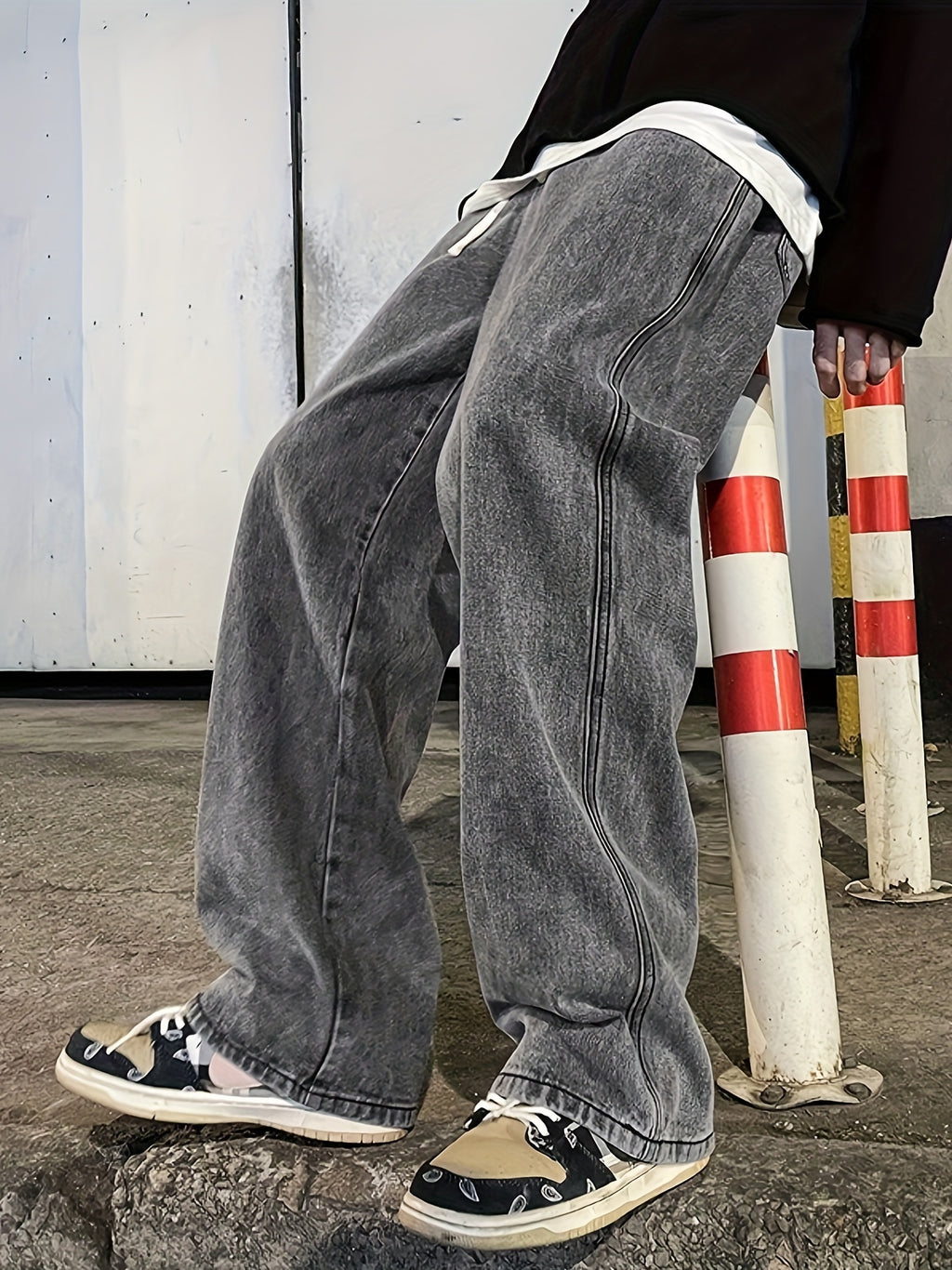 Mens Fashion Jeans - Rich Solid Color, Loose Fit, Classic Straight Leg, High-Quality Denim, Perfect for Daily Casual Wear, Inspired by Street Style Fashion Trends